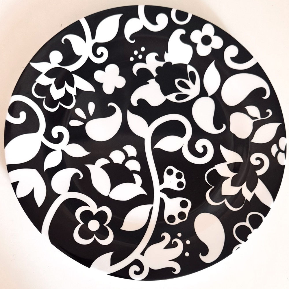 FRENCH BULL Melamine Black & White Damask Swirl Floral Toile Dinner Plate 11”
